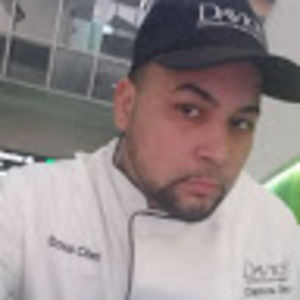 Meet your Posher, Carlos